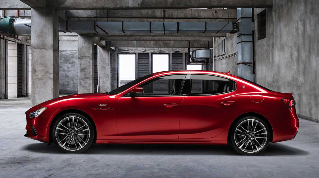 2024 Maserati Ghibli